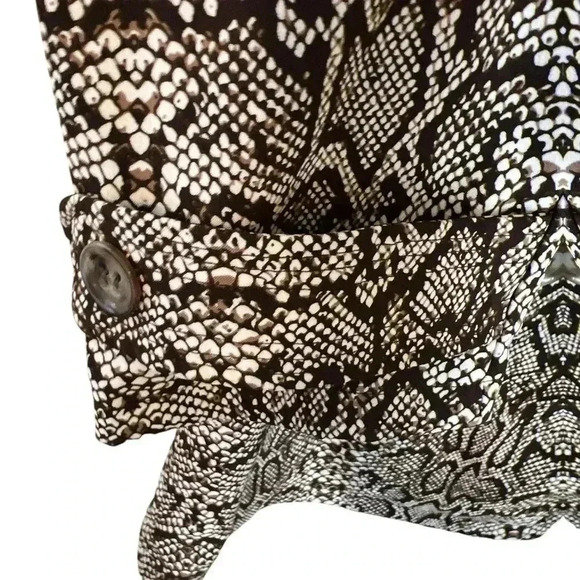 BRAND NEW “HeartSoul” statement piece snake print fully lined jacket, Sz M . - Picture 7 of 9